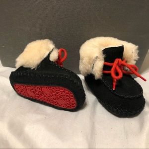 Baby ugg booties